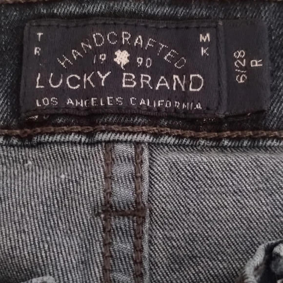 LUCKY BRAND BROOKE BOOT Jeans, EUC, Slim boot cut legs. - Picture 4 of 12